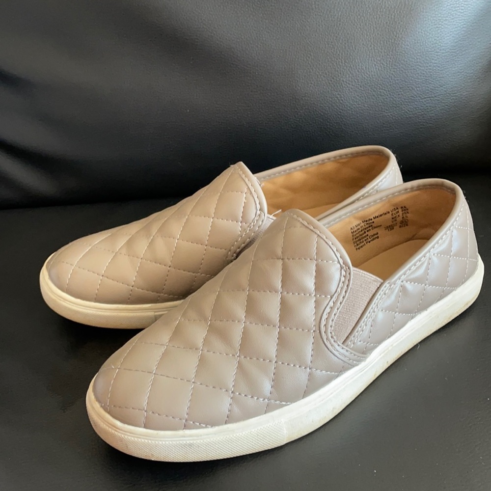 Mauve/Tan slip on shoes. Lightly worn, very comfortable and each to match with